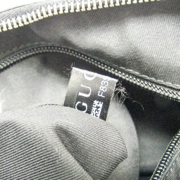 GUCCI Black Leather Shoulder Bag - Picture 12 of 12